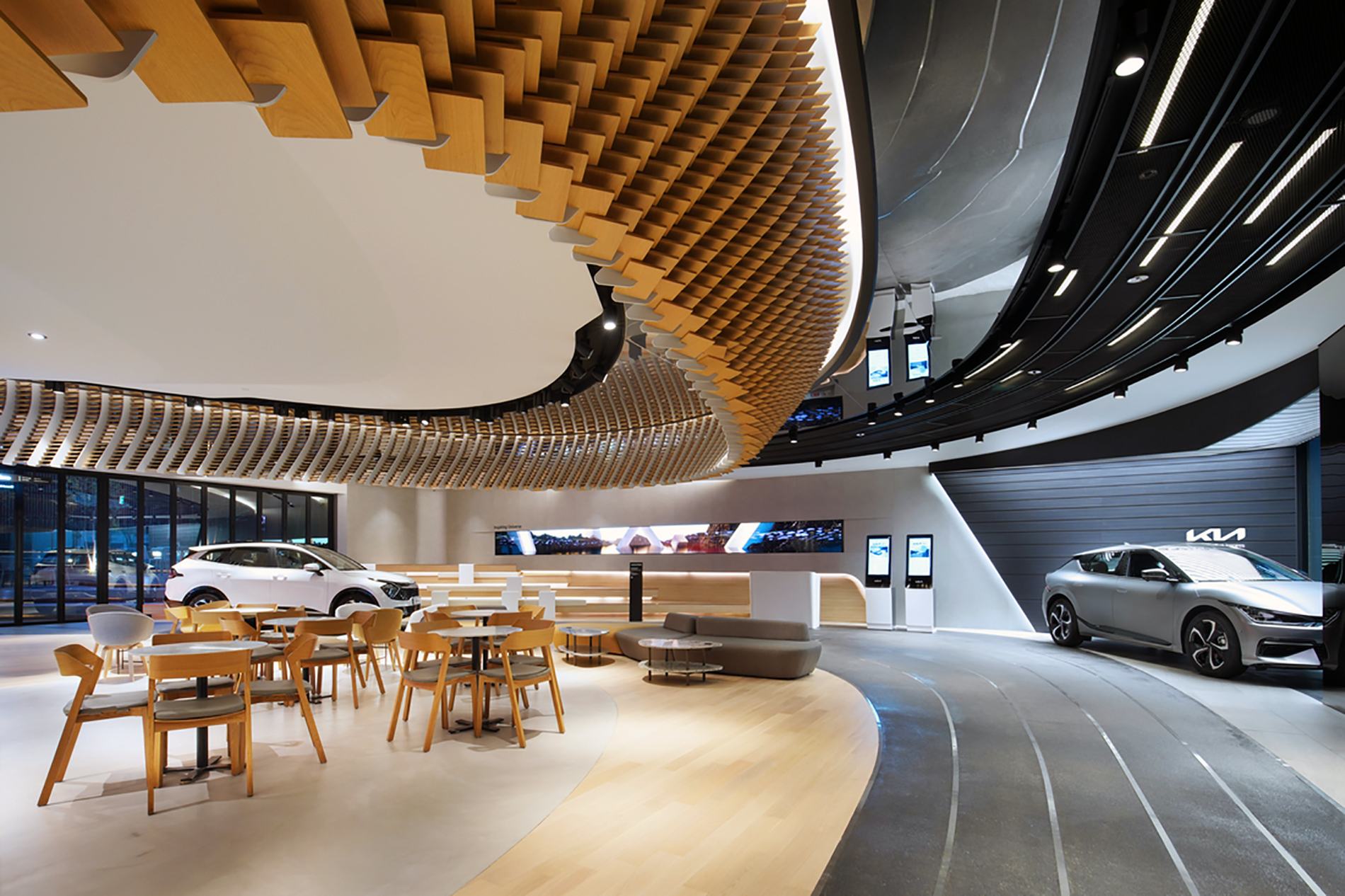 Nowe otwarcie salonu Kia360 w Seulu – nowoczesna przestrzeń
